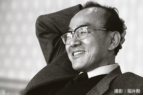 遠藤周作の写真(撮影:稲井勲)