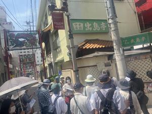 街歩きの様子の画像