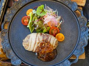 ジビエ肉巻きハンバーグの画像