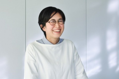 荒木　涼子さんの画像
