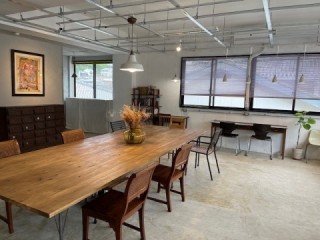 サブスクカフェ「ヒトカラフル」の画像