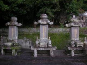 崇福寺三塔