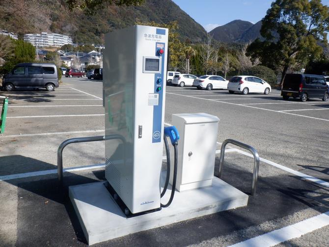 急速充電器