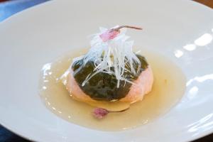 真鯛と豆腐の桜蒸し