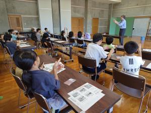 アッ！とおどろく「神マジック」（低学年）