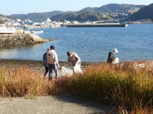 ゴミ拾いの様子