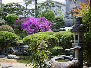 石製手水鉢の画像1