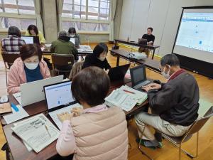 楽しむ・使える「パソコンよろず教室」