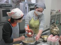 講師が指導している