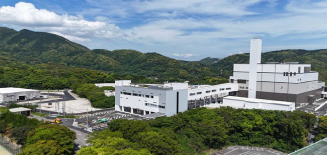東工場外観