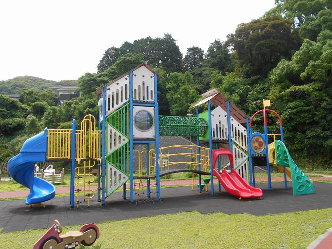 複合遊具2