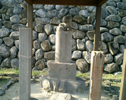  芒塚の画像