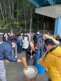 R4_小ヶ倉2団地_もちつき1