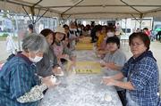式見地区もちつき大会が開催されました。（令和元年12月1日）の画像2