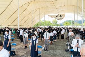 黙とうの画像