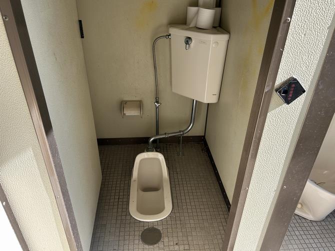 矢上団地第4公園のトイレの画像1