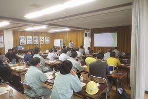 新工法説明会の様子の画像