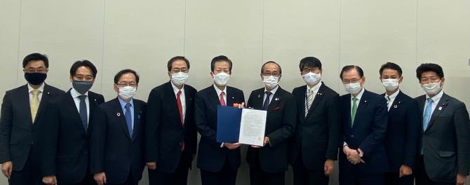 公明党