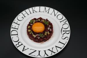 くじらのタルタルステーキの画像