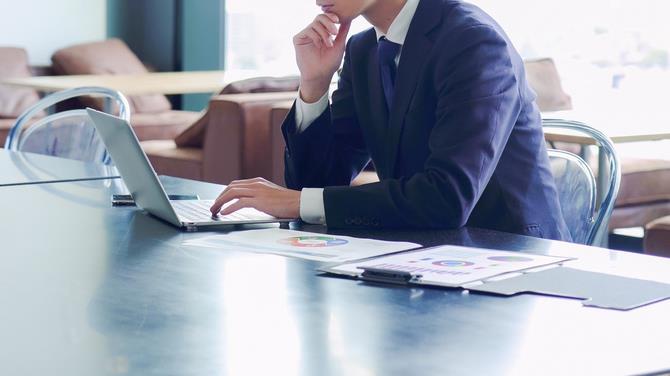 地方の企業で働くの画像