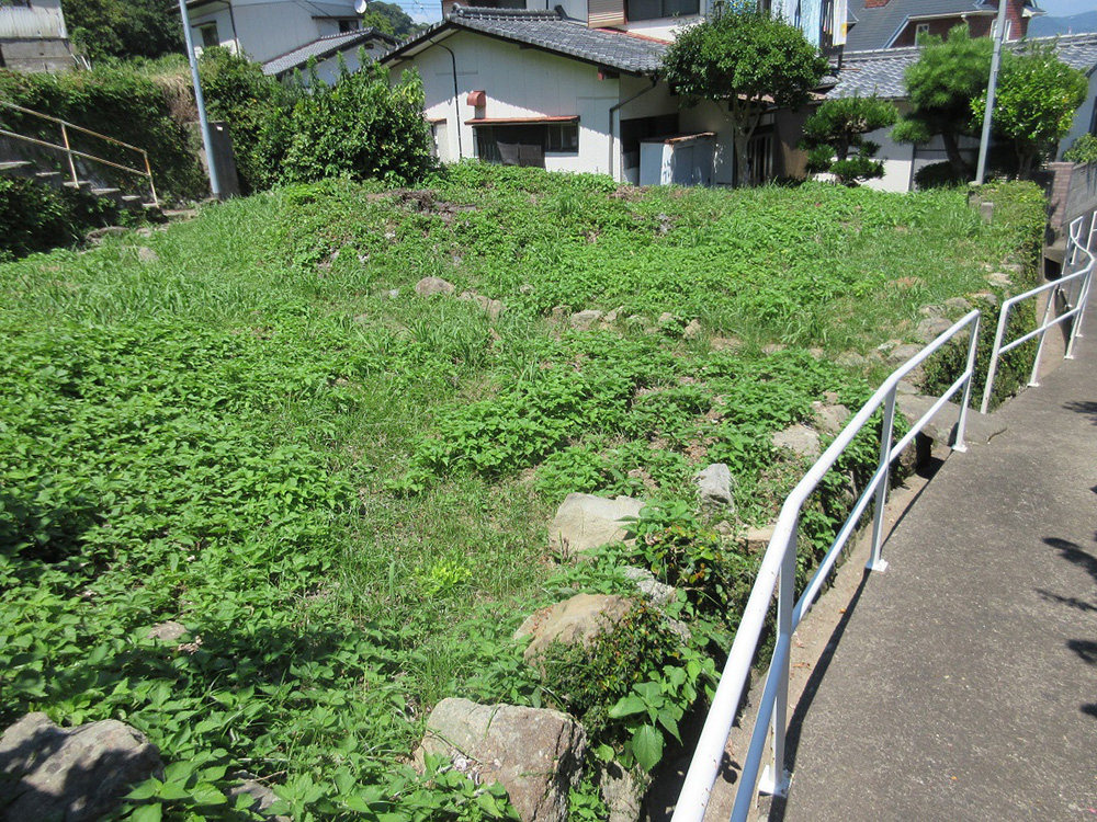香焼港近くの高台の空き地の画像1