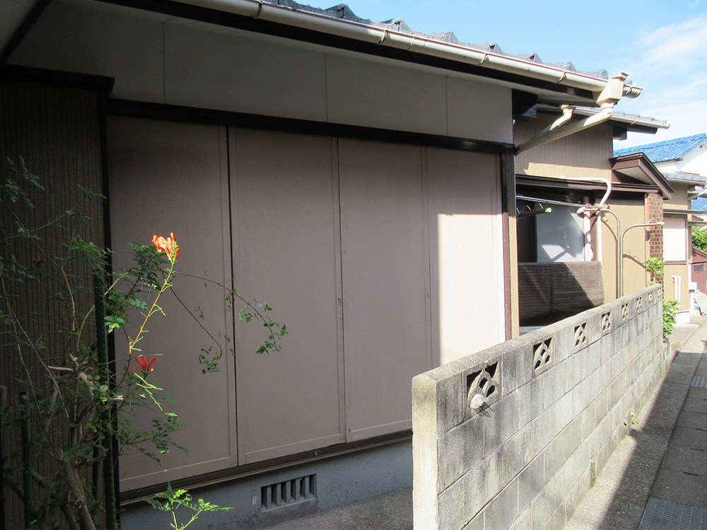 脇岬港近くの2階建の画像3