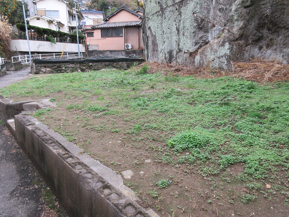 朝日小学校近くの空き地の画像1