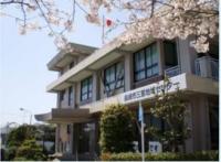 三重地域センター外観